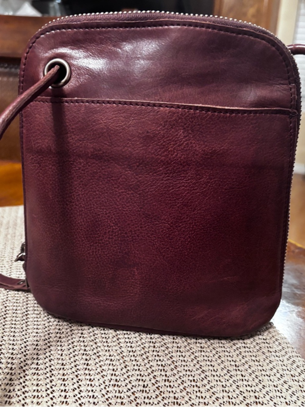 Latico Lilly Brown Leather Crossbody Bag - Picture 3 of 14